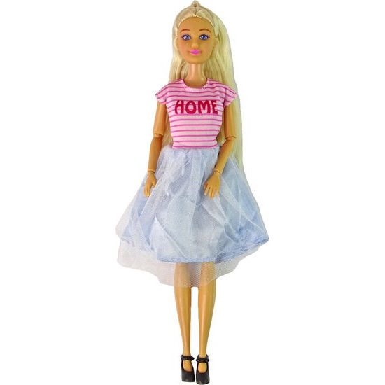 Panenka Anlily s nábytkem