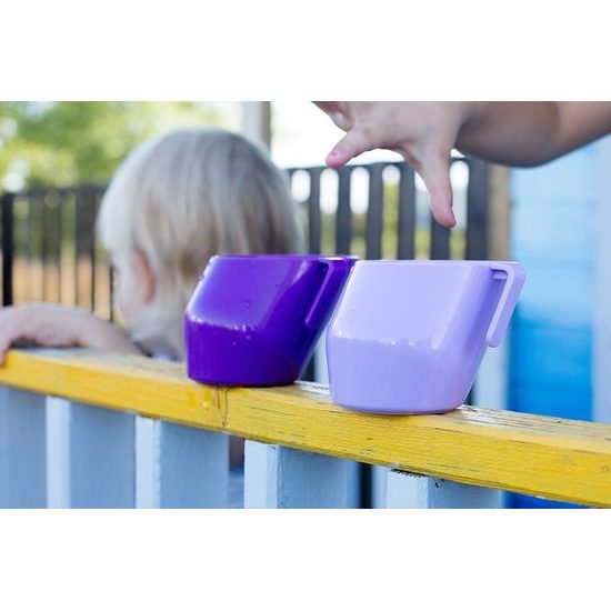 Dětský anatomický hrníček Doidy cup hasičská červená