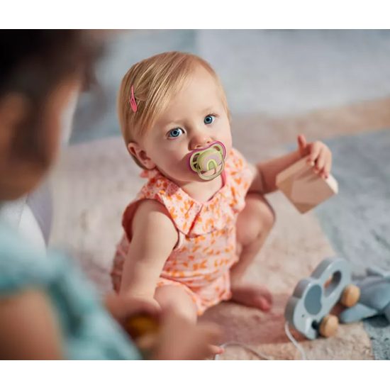 Silikonový dudlík Air 0-6m Růžovo/zelený 2ks