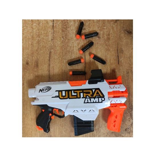 Nerf Ultra AMP dětská pistole na pěnové náboje