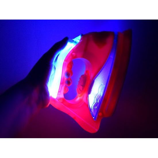 Majlo Toys dětská napařovací žehlička se světly Sweet Home