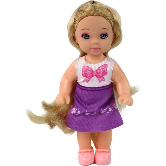 Panenka učitelka a žákyně v lavici