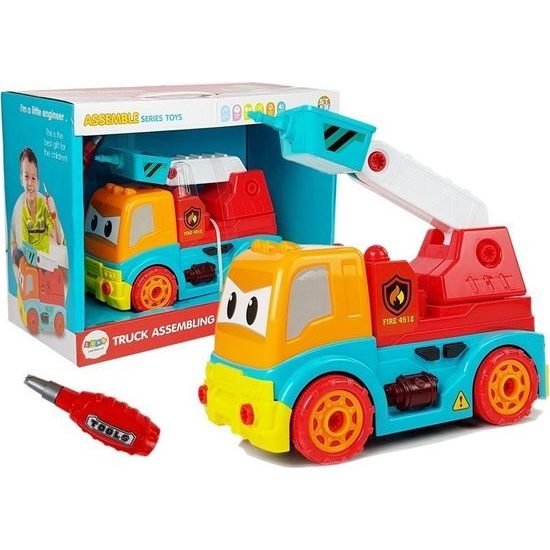 Hasičský vůz k demontáži