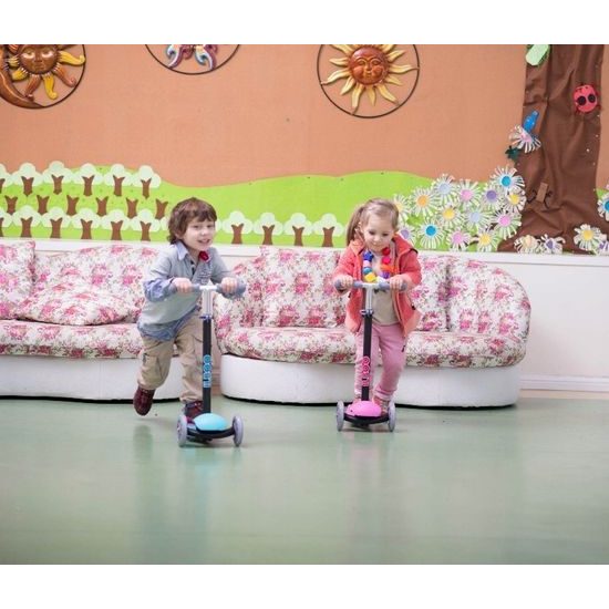 ECOTOYS balanční koloběžka modrá se svítícími koly