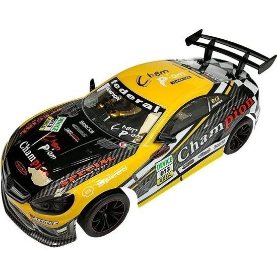 Sportovní žluté auto na dálkové ovládání