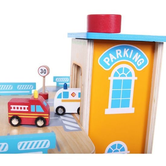 Ecotoys dřevěná patrová garáž s výtahem a autíčky