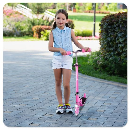 Dětská skládací koloběžka s hliníkovým rámem a svítícími koly - růžová