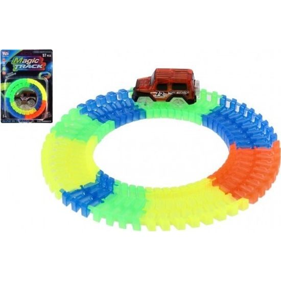 Svítící dráha ve tmě + auto na baterie