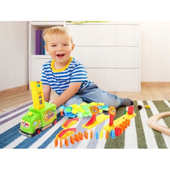 Veselé domino s autíčkem na baterie Funny Car