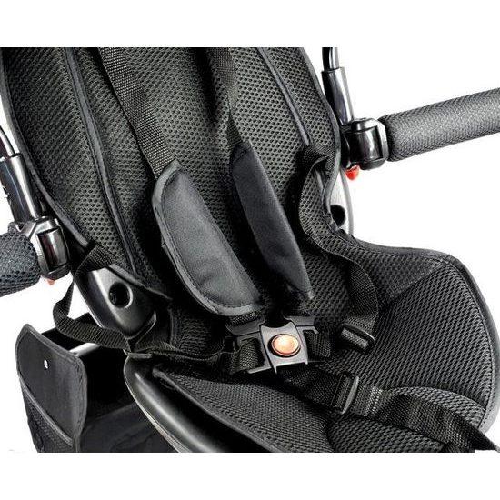 Majlo Toys multifunkční tříkolka s nafukovacími koly PRO500 černá