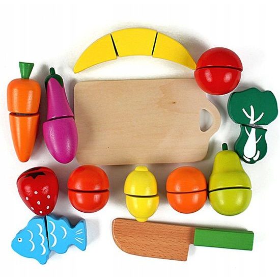 Doris sada dřevěného ovoce a zeleniny v boxu