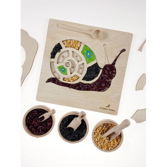 Montessori přesypávání - šnek- dřevěné edukativní puzzle