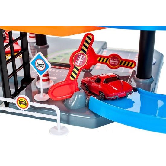 Parkovací garáž s výtahem, helikoptérou a 4 autíčky Driveway