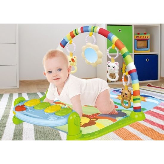 Hracia deka s klavírom Žirafa