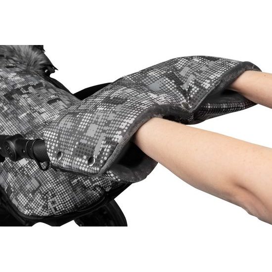 Rukávník na kočárek tečky grafitový