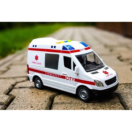Sanitka se světly a zvuky City Rescue 1:16