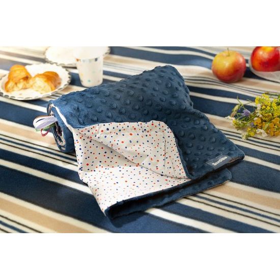 LEHKÁ DEKA MINKY 75 x 100 GRAFITOVÝCH SNÍKŮ