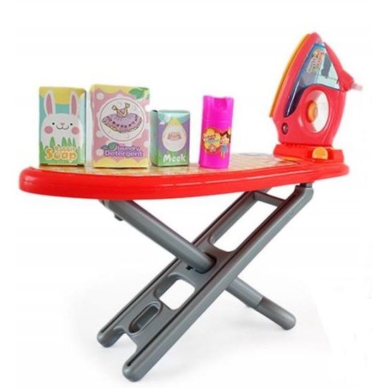 Dětské žehlící prkno s žehličkou Magical Playset