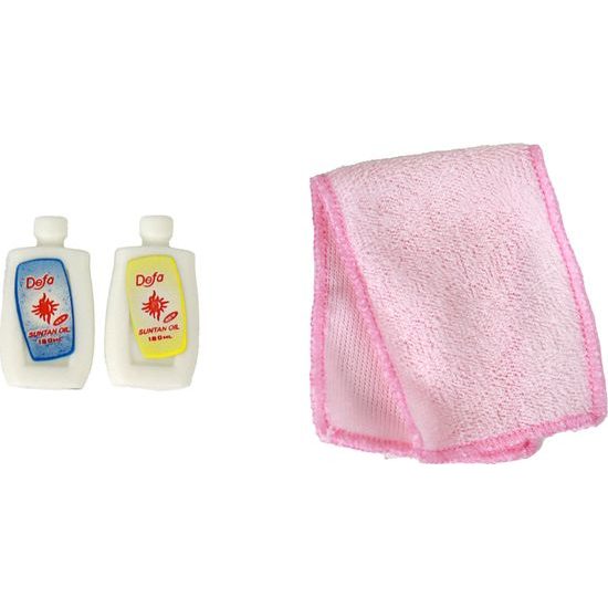 Panenka Lucy s koupelnovou sadou