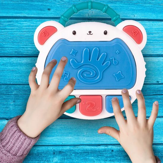 Interaktivní bubínek se zvuky a světly Myška modrá