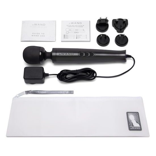Le Wand Die Cast Plug in Vibráló Masszírozó Fekete
