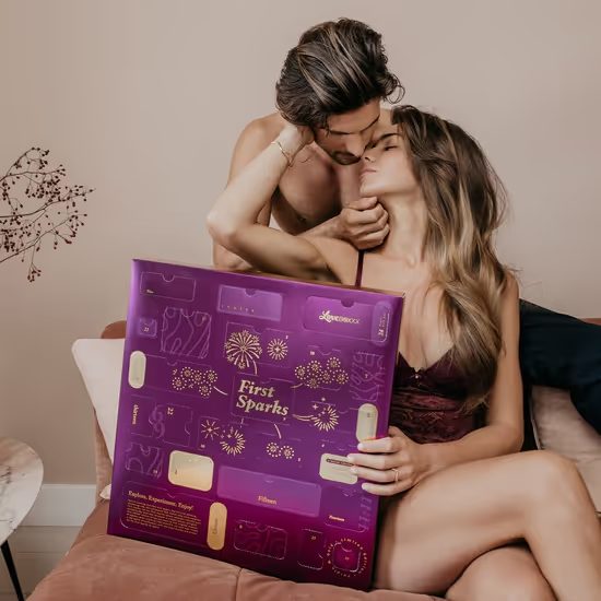 LoveBoxxx - First Sparks - Adventi Naptár