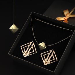 LOCKINK Nastavljive sponke za bradavičke s težkim obeskom zlato