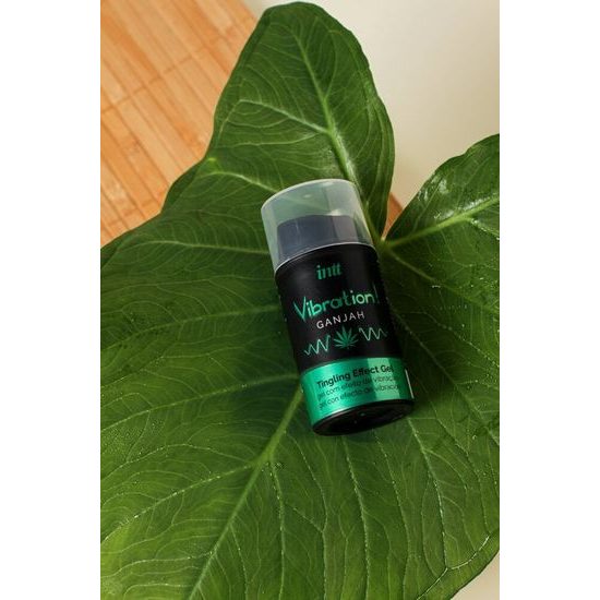 intt Vibration! Gel z učinkom mravljinčenja Ganjah konoplja 15 ml