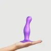 Strap-on-me Curvy M dildo cu ventuză ondulată