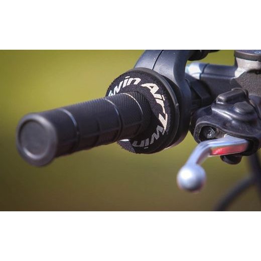 Rukojeti TwinAir DONUTS 158991BK 2ks (4mm pěnová guma)