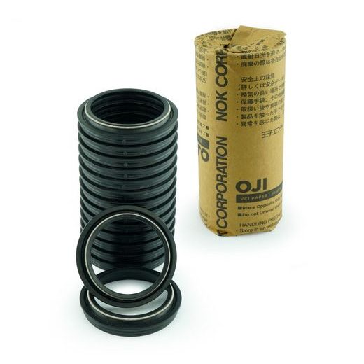 Stírací kroužek přední vidlice K-TECH WP DS-43-53 43.00x53.40x5.80/11.80mm