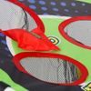 Hod na cíl pomocí dovednostní hry Bag Darts