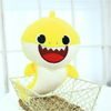 Baby Shark plyšový na baterie se zvukem- žlutý