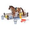 Kids Globe Horses kůň 18cm stojící s doplňky v krabičce