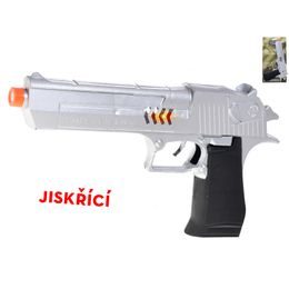 Pistole 26cm jiskřící na setrvačník na kartě
