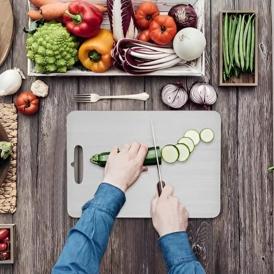 Nerezové krájecí prkénko VITABOARD 30×20 cm – bez BPA