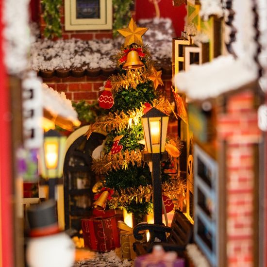 2Kids Toys 3D skládačka Zarážka na knihy Miniatura domečku Bílé Vánoce