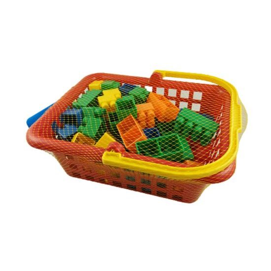 Stavební bloky v košíku