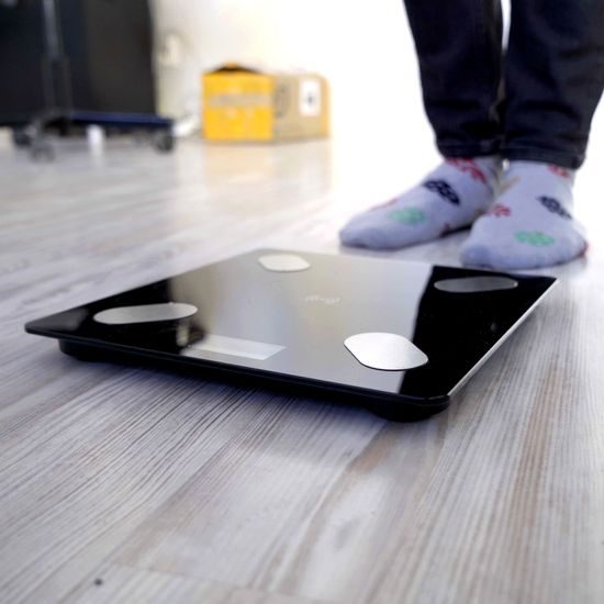 Analytická osobní váha Bluetooth 180 kg