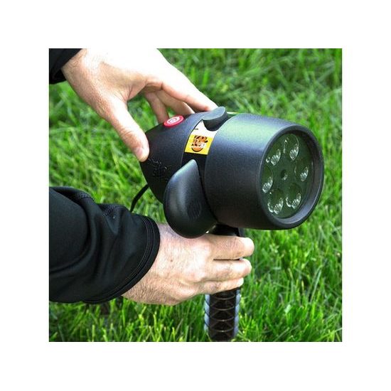 LED projektor s 12ti vyměnitelnými motivy