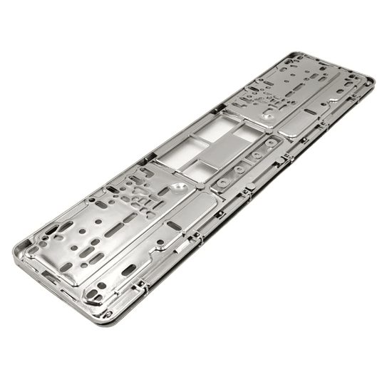 Chromovaný rámeček registrační značky – plastový, 528 × 130 mm