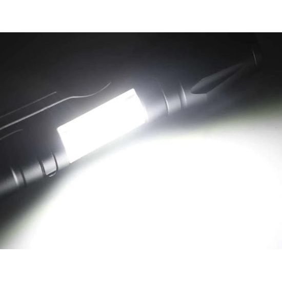 Ruční dobíjecí svítilna se ZOOM světlem a prostorovým světlem COB