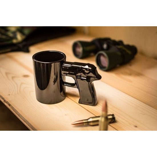Hrnek ve tvaru zbraně - Gun Mug