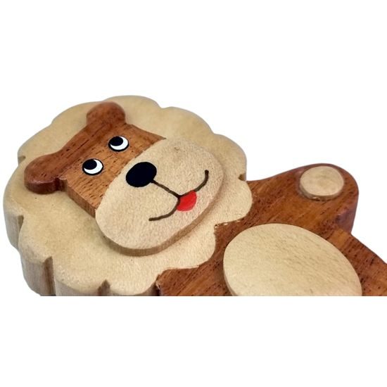 2Kids Toys Dřevěná magnetka velká Lev stojící
