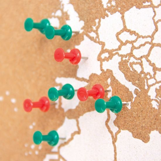 Korková nástěnná mapa světa- přírodní, bílá L