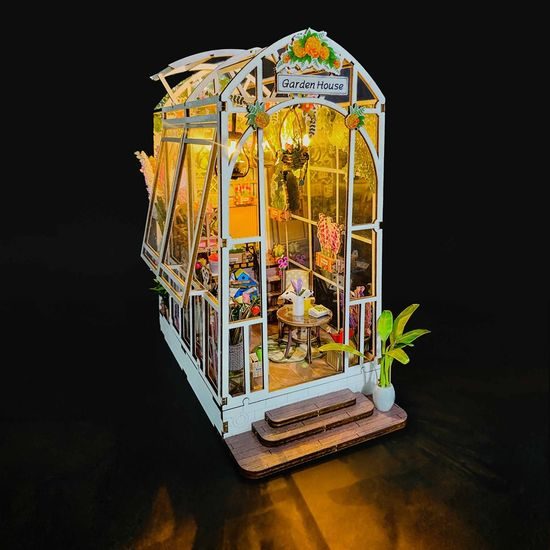 2Kids Toys Miniatura domečku Zahradní domek