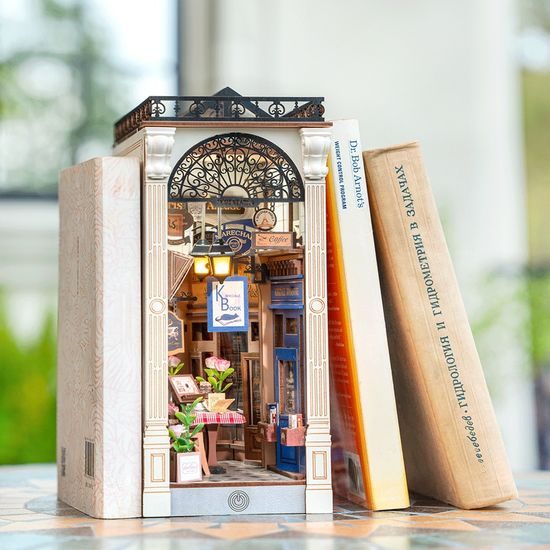 RoboTime 3D skládačka Zarážka na knihy Miniatura domečku Setkání v pasáži s knihami