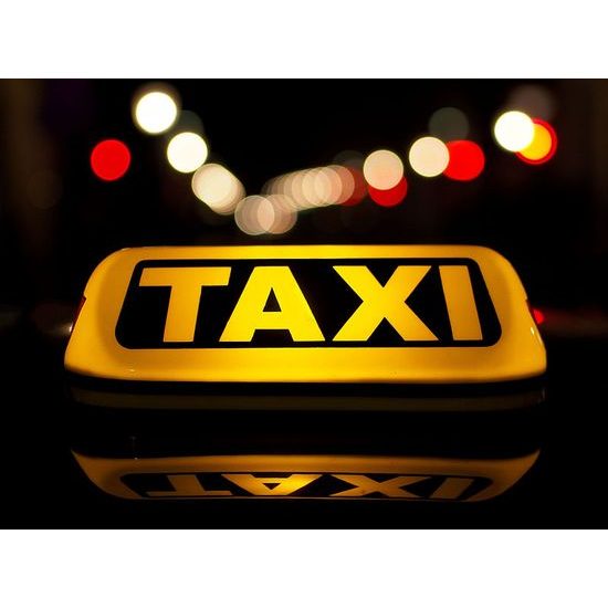 Taxi světlo na střechu auta s magnetem, 12V - 35x15x12 cm