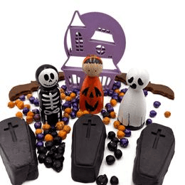 Ručně malovaná halloweenská figurka