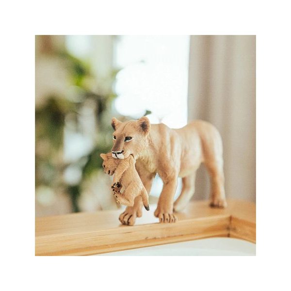 Safari Ltd. Lvice se lvíčetem